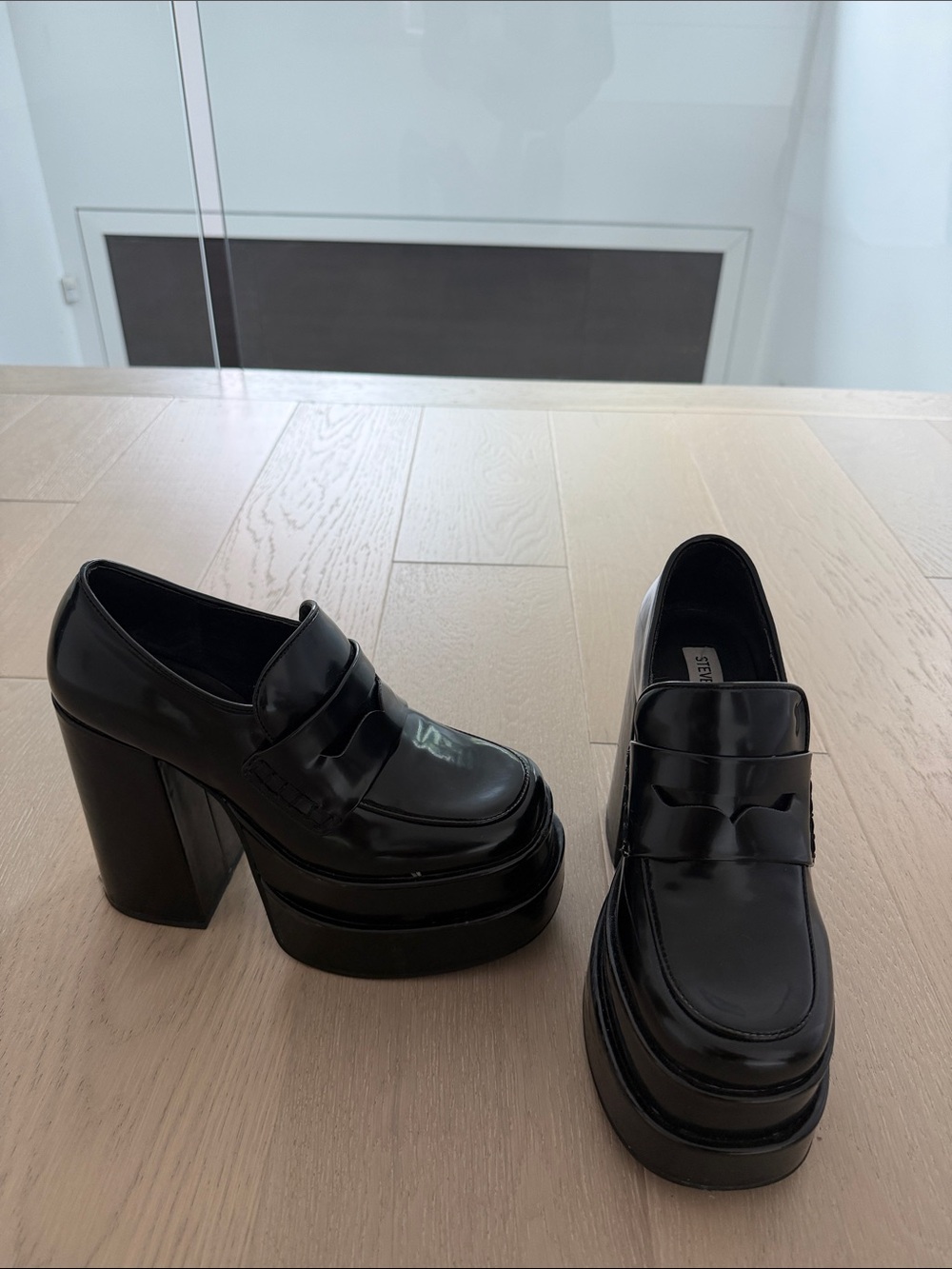 Steve Madden Black Patent Chunky Platform Loafers size 7